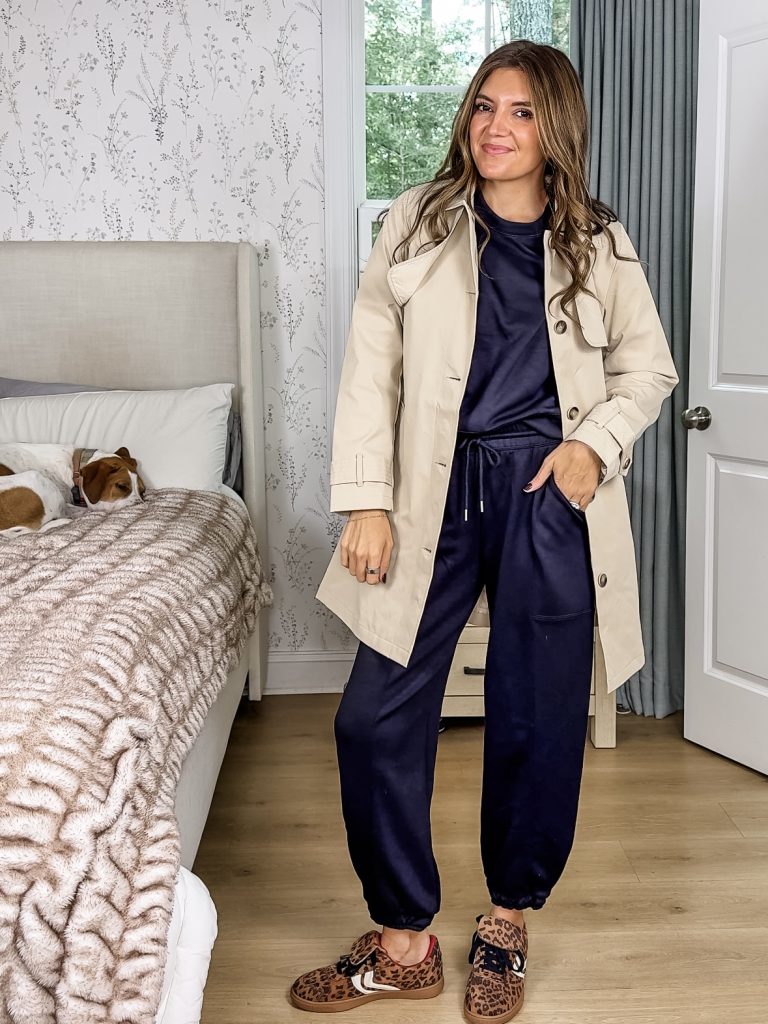 Virginia influencer, Lauren Dix, shares a walmart fall fashion order for cool millennial moms.